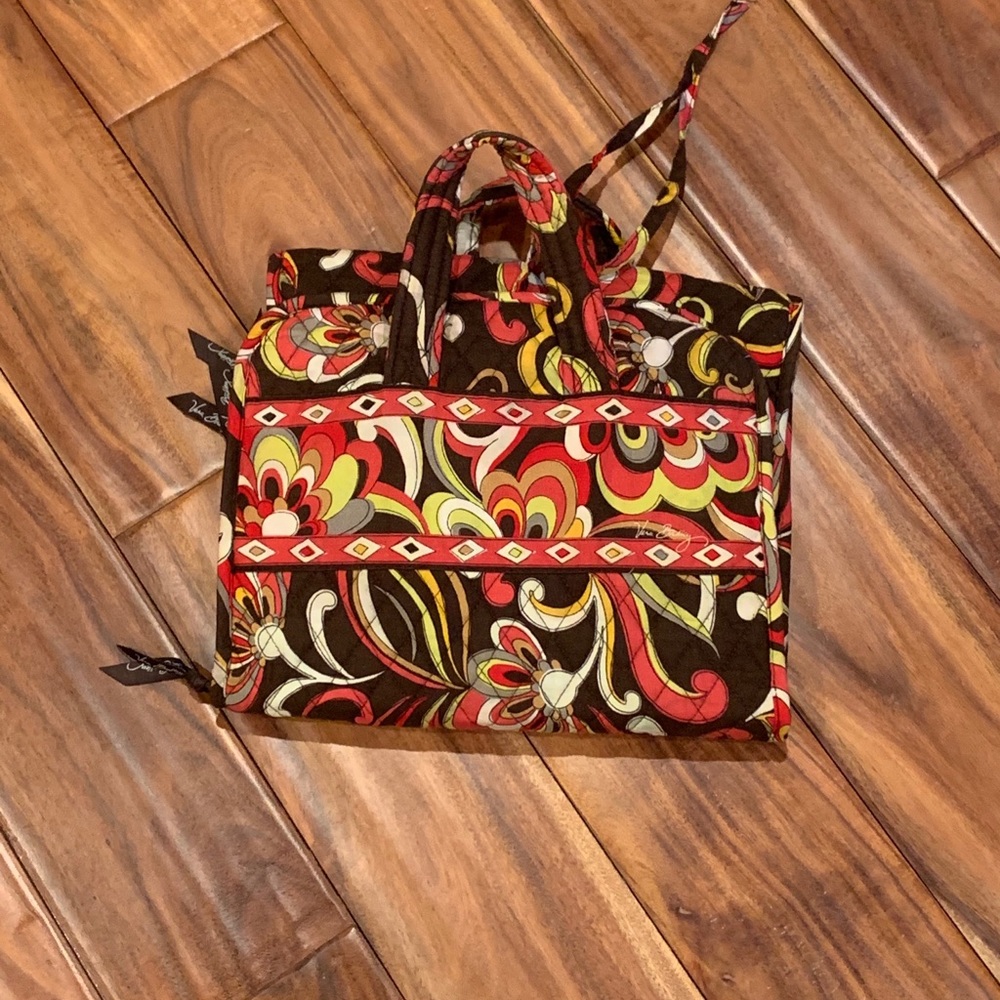 Vera Bradley Hanging Travel Organizer